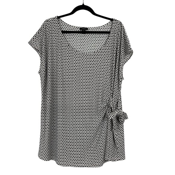 Halogen Side Tie Blouse Women’s 2X Black & White Geometric Print Cap Sleeve Top - Picture 1 of 14